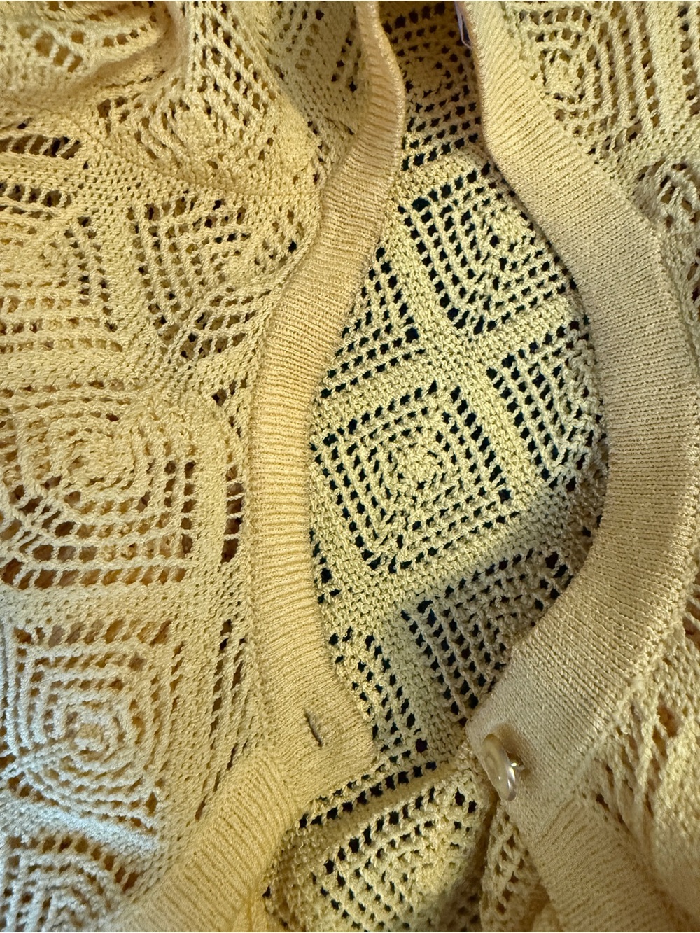 Vintage St. John Yellow Openwork Knit Cardigan Size M - Picture 8 of 8